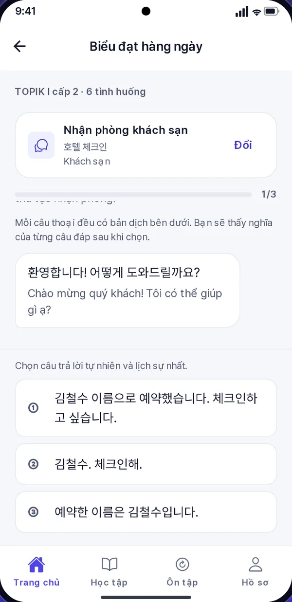 Màn hình Mẫu câu hằng ngày: hội thoại nhận phòng khách sạn với bản dịch tiếng Việt dưới mỗi câu